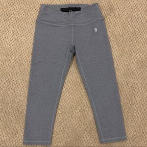 Ellie Gray Capri Leggings